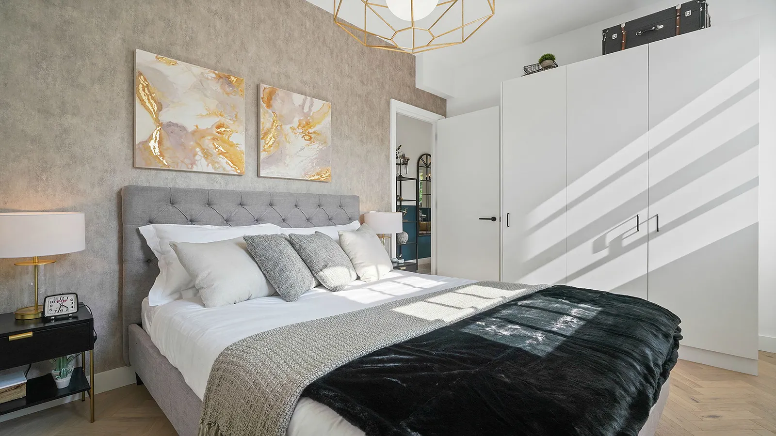 Bedroom